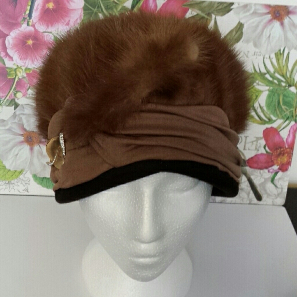 Vintage Mink Tails Hat&Pin